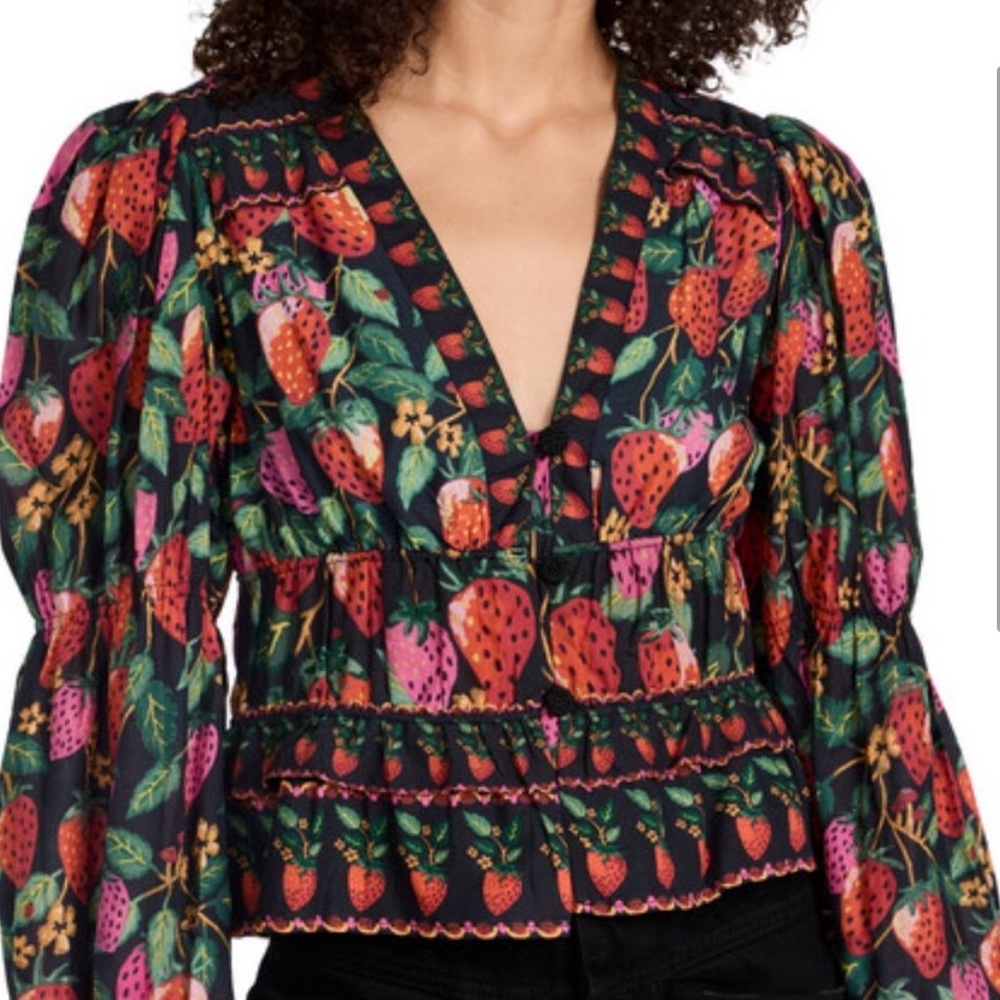 NWT Farm Rio Lady Strawberry Button Down Blouse Size XL